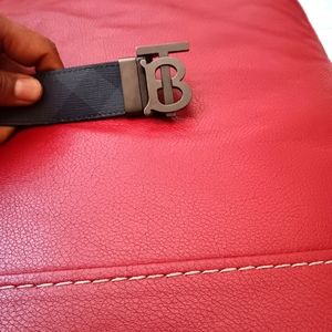 Burberry belt